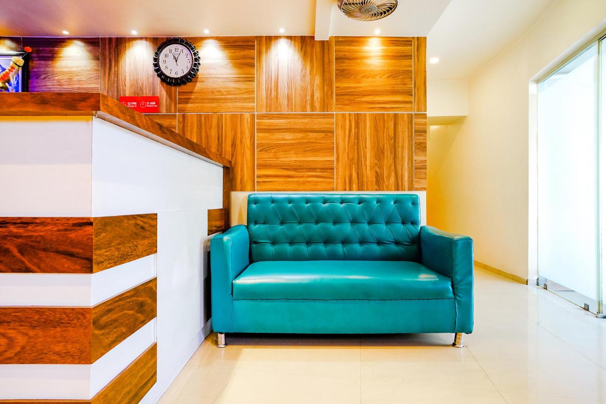 Hotel Naivedhya By Kwality Inn ธาเน ภายนอก รูปภาพ