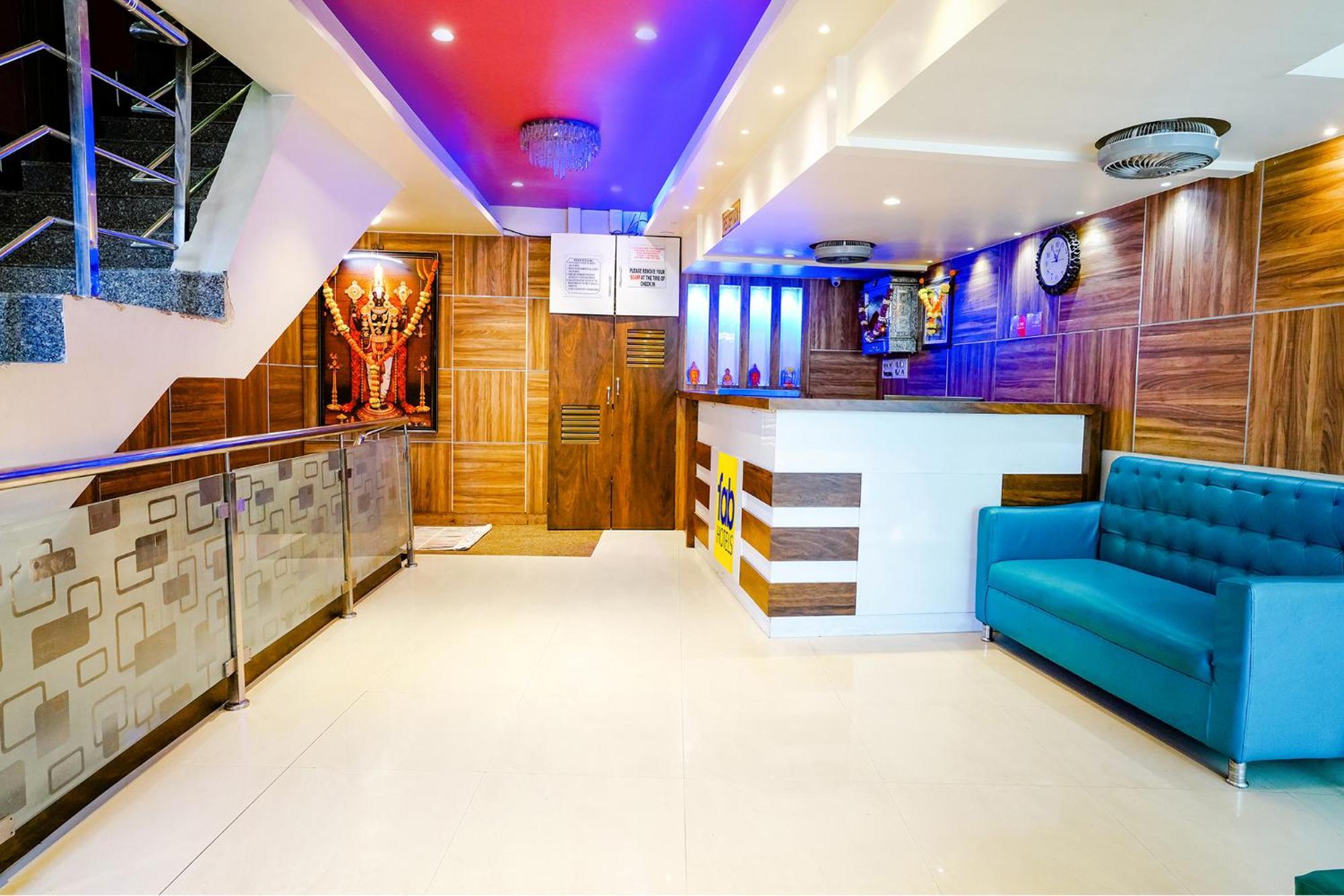 Hotel Naivedhya By Kwality Inn ธาเน ภายนอก รูปภาพ