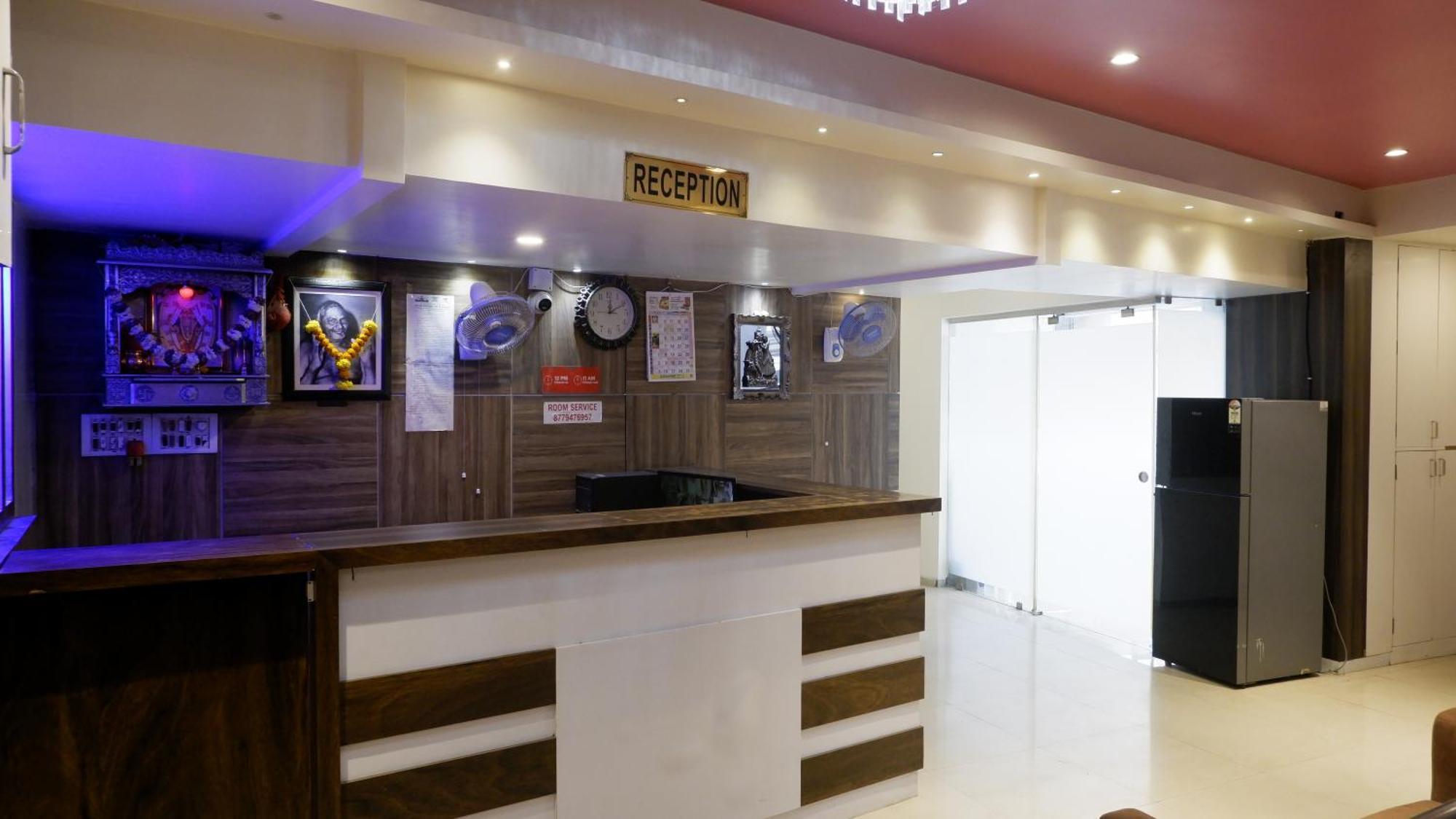 Hotel Naivedhya By Kwality Inn ธาเน ภายนอก รูปภาพ